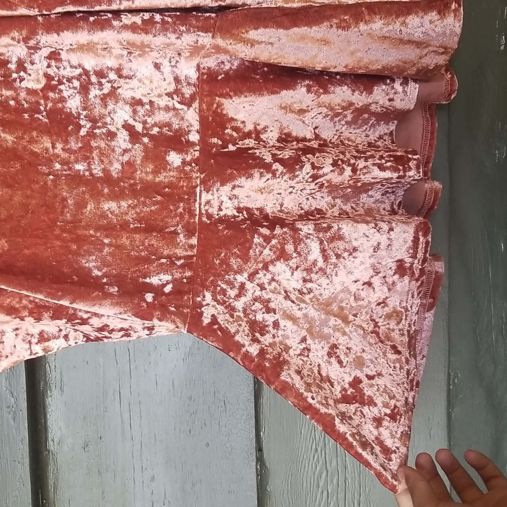 196 crushed velvet peplum off the shoulder top sz S - Picture 3 of 7